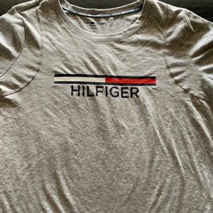 Tommy Hilfiger Women’s Logo Tee